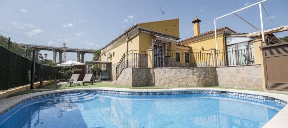 Casa de 4 dormitorios en Málaga, Spain No. 180801 39