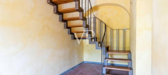 10 rooms Villa in San Casciano in Val di Pesa, Italy No. 20606 43