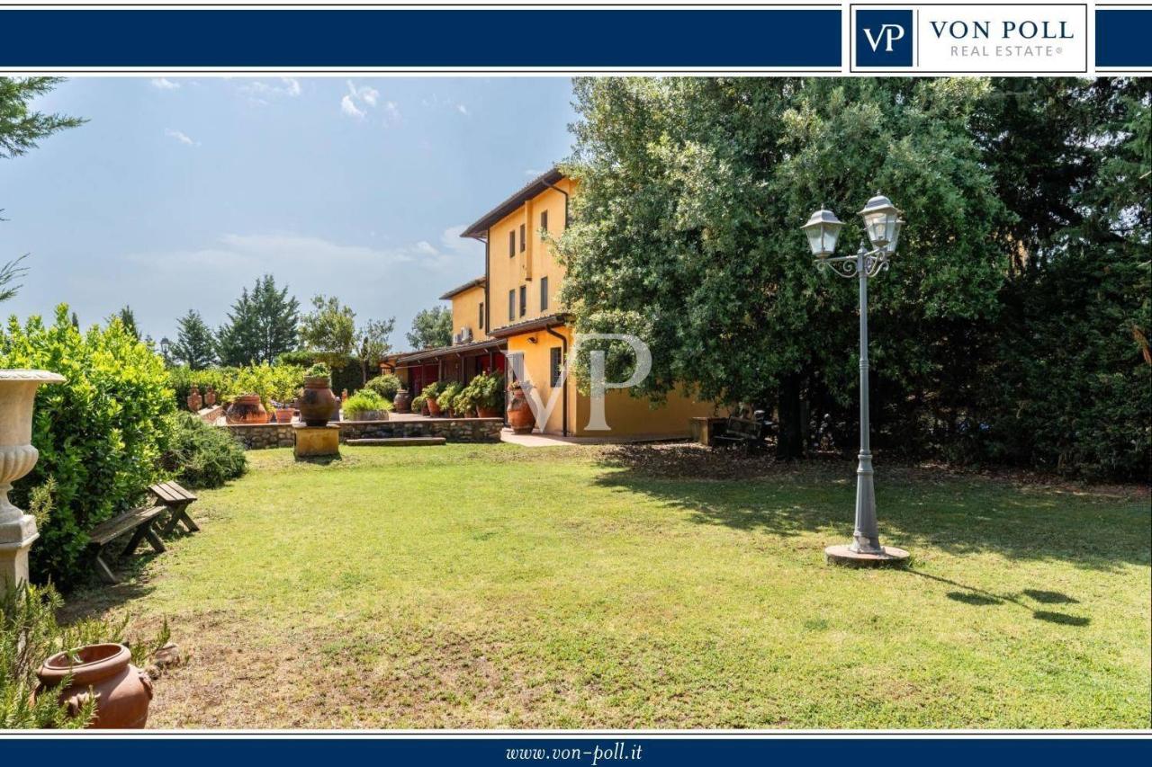 10 rooms Villa in San Casciano in Val di Pesa, Italy No. 20606