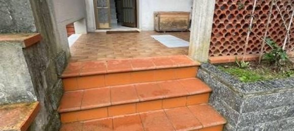 6 rooms House in Massa, Italy No. 303823 4