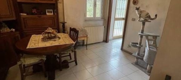 6 rooms House in Massa, Italy No. 303823 7
