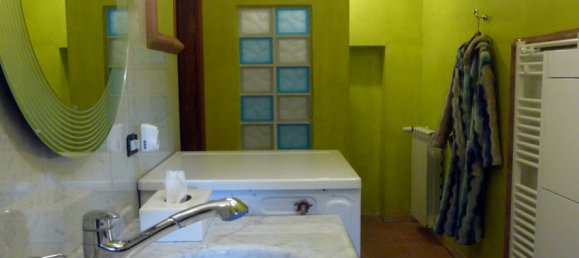 4 bedrooms Villa in Sarzana, Italy No. 251768 33