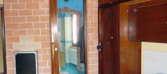 4 bedrooms Villa in Sarzana, Italy No. 251768 27