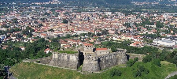 4 bedrooms Villa in Sarzana, Italy No. 251768 50