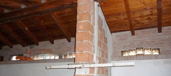 4 bedrooms Villa in Sarzana, Italy No. 251768 46