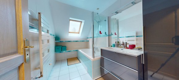 Casa de 5 dormitorios en Houilles, France No. 167615 18