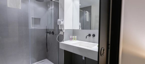 8-Zimmer Wohnung in Palermo, Italy, Nr. 120465 20