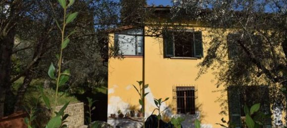 12 rooms Villa in Florence, Italy No. 48074 4