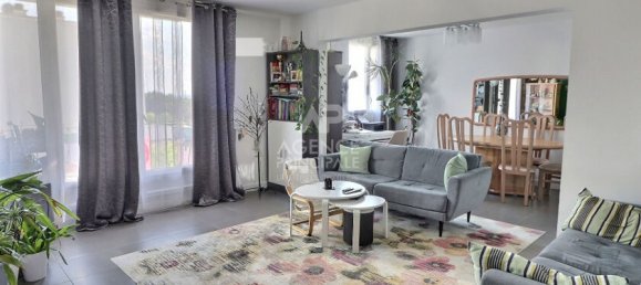 3 bedrooms Apartment in Pontoise, France No. 162749 2