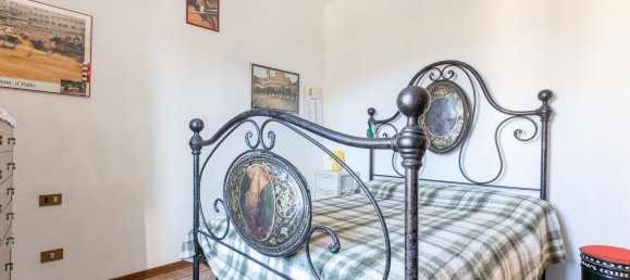 7 rooms House in Lucca, Italy No. 210649 23