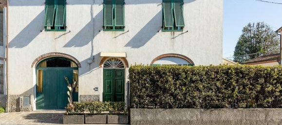 7 rooms House in Lucca, Italy No. 210649 2