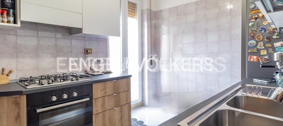 1 bedroom Penthouse in Rome, Italy No. 105148 8