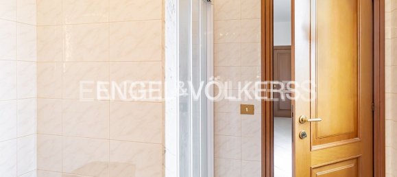 1 bedroom Penthouse in Rome, Italy No. 105148 14