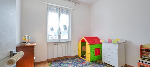 Квартира с 3 комнатами в Генуя, Италия № 227707 2