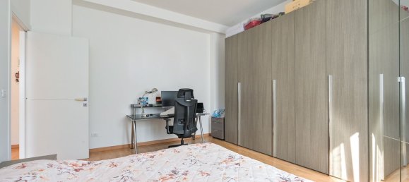 Квартира с 3 комнатами в Генуя, Италия № 227707 18