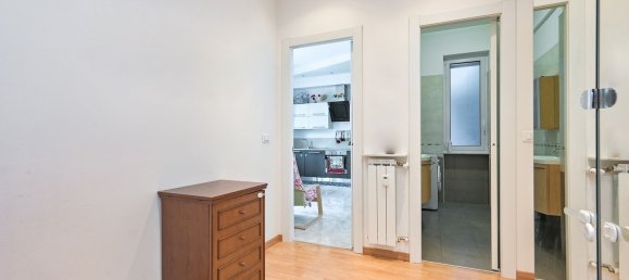 Квартира с 3 комнатами в Генуя, Италия № 227707 6