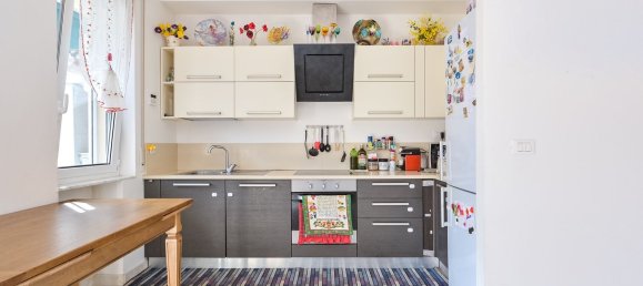 Квартира с 3 комнатами в Генуя, Италия № 227707 13