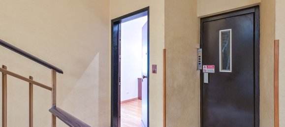 Квартира с 3 комнатами в Генуя, Италия № 227707 22