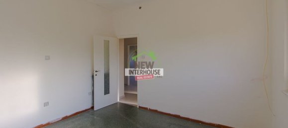 Дом с 6 комнатами в Порденоне, Италия № 141880 33