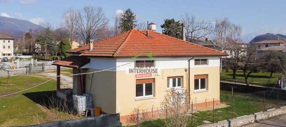 Дом с 6 комнатами в Порденоне, Италия № 141880 2