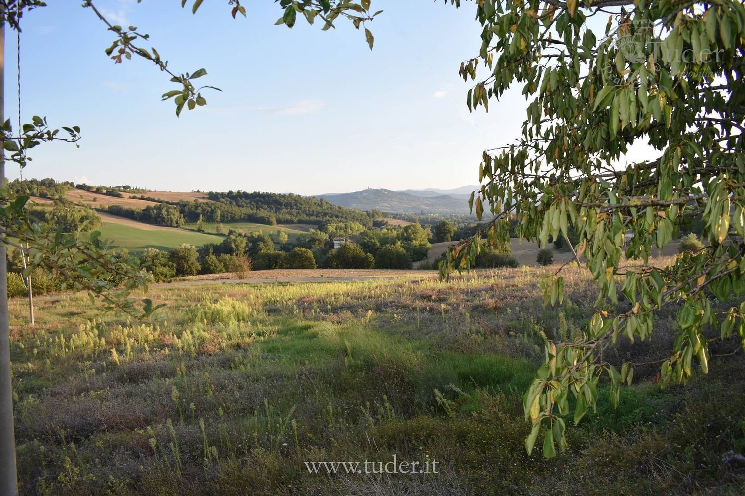 2755m² Land in Todi, Italy No. 177056