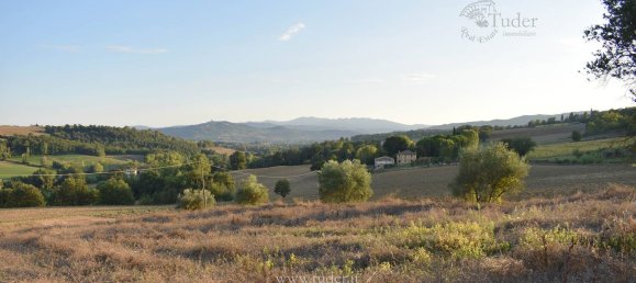 2755m² Land in Todi, Italy No. 177056 3