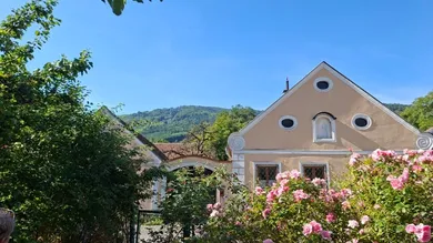 4 rooms House in Muhldorf, Austria No. 233989