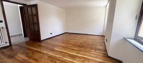 Villa de 2 dormitorios en Aosta, Italy No. 269831 11