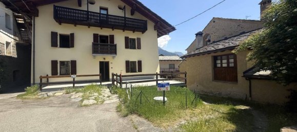 Villa de 2 dormitorios en Aosta, Italy No. 269831 2