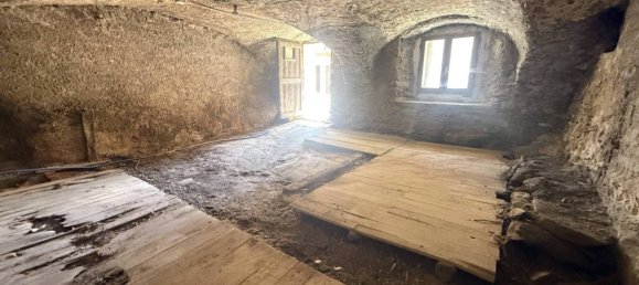 Villa de 2 dormitorios en Aosta, Italy No. 269831 42