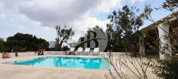 2 bedrooms Villa in Castrignano del Capo, Italy No. 155859 3