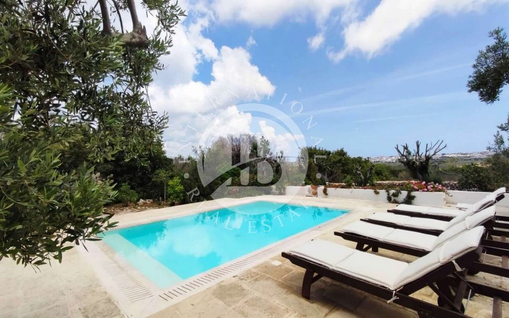 2 bedrooms Villa in Castrignano del Capo, Italy No. 155859