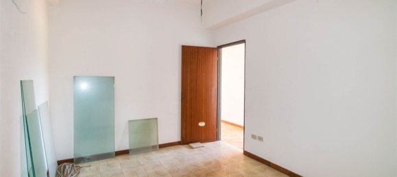 8 chambres Villa à Scordia, Italy No. 282814 32