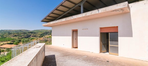 8 chambres Villa à Scordia, Italy No. 282814 22