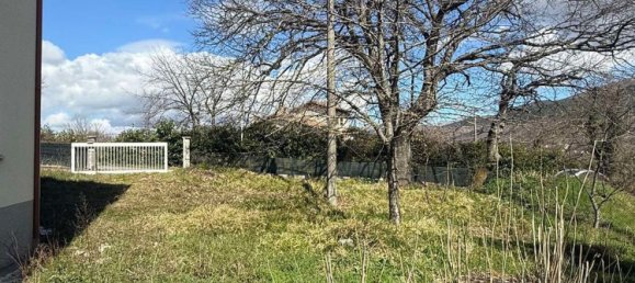 Villa de 8 divisões em Gualdo Tadino, Italy N.º 78276 31