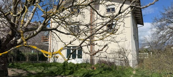 Villa de 8 divisões em Gualdo Tadino, Italy N.º 78276 28