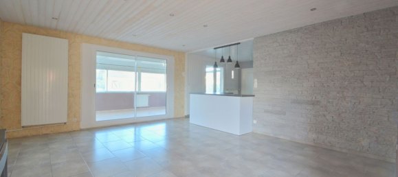 3 bedrooms House in Richardmenil, France No. 49103 5