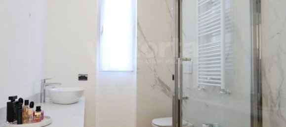 4-salle Villa à Monza, Italy No. 73817 14