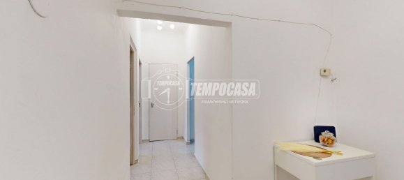3 bedrooms Commercial property in Turin, Italy No. 219228 20