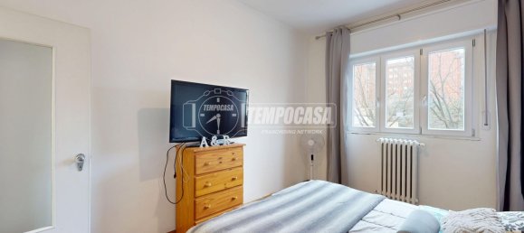 3 bedrooms Commercial property in Turin, Italy No. 219228 13