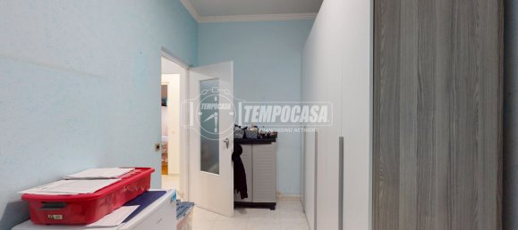 3 bedrooms Commercial property in Turin, Italy No. 219228 18