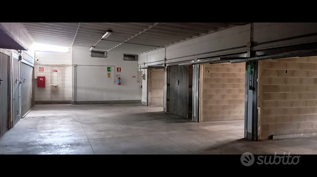 15m² Garage in Cremona, Italy No. 281272