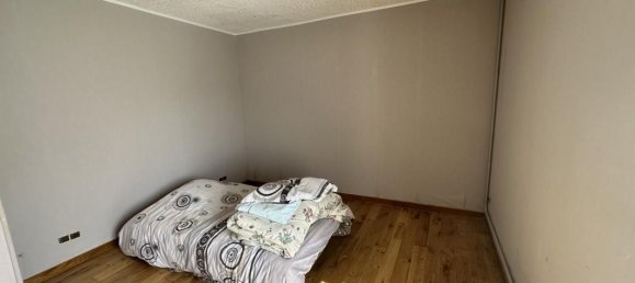 2 bedrooms House in Saint-Plantaire, France No. 85452 8