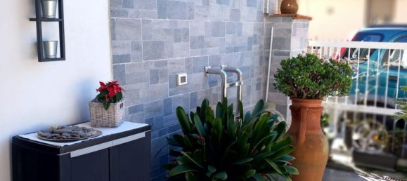 5 rooms House in Viareggio, Italy No. 258631 2