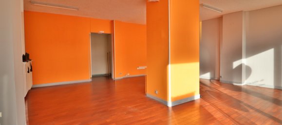 Propriété commerciale à Saint-André-les-Vergers, France 83m² No. 80415 3