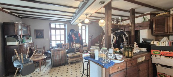 3 Schlafzimmer Haus in Mayenne, France, Nr. 303549 2