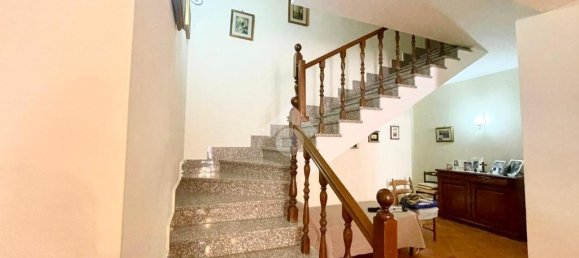 3 bedrooms Villa in Palermo, Italy No. 314427 9