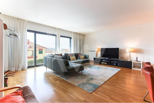 3 bedrooms Apartment in Lisbon, Portugal No. 280815