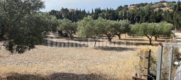 Terrain à Licata, Italy 14000m² No. 120619 4