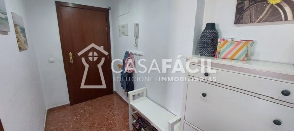 3 bedrooms Apartment in Valencia, Spain No. 156325 2